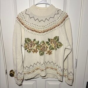 VINTAGE Eddie Bauer Floral Crew Neck Sweater